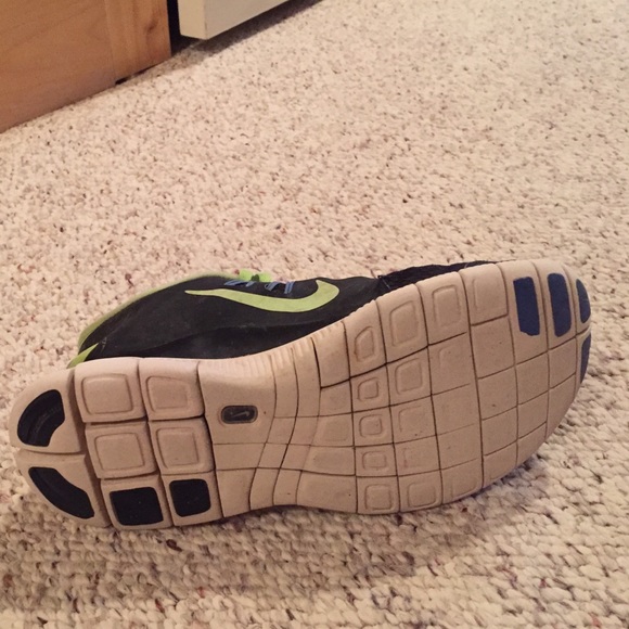 Nike free run shoes - Picture 4 of 4