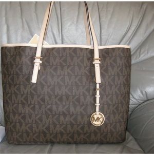Michael Kors jet set travel brown Handbag