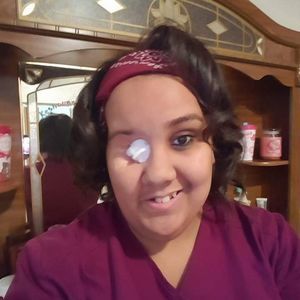 Meet your Posher, Kamika