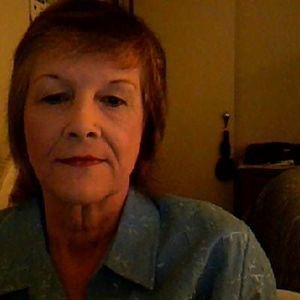 Meet your Posher, Deniece