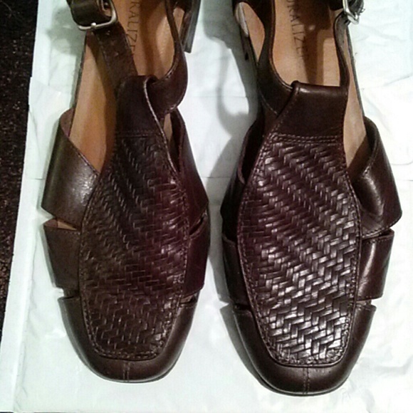 naturalizer shoe size