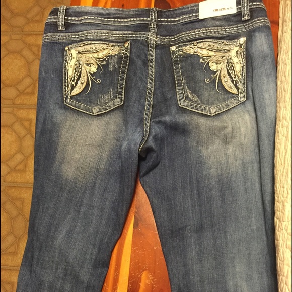 Grace in LA Capri Jeans