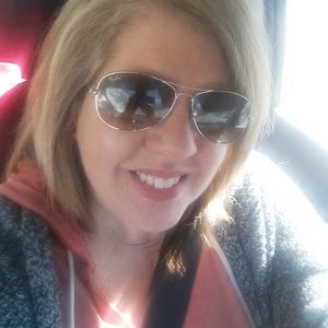 Meet your Posher, Melisa