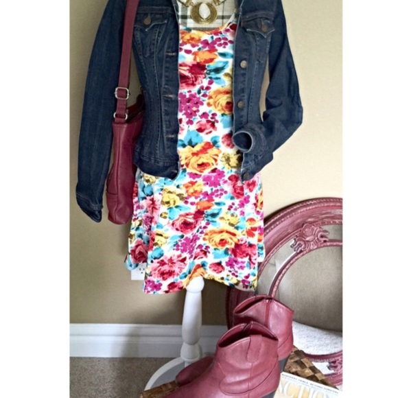 Floral Skater Dress w reviews - Picture 6 of 7