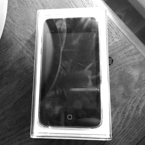 Brand new Ipod Touch, 1st gen 8gb