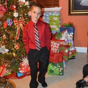 Meet your Posher, Damaris