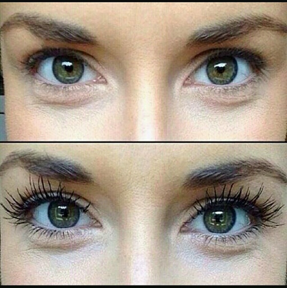 Flash sale!!! 3D Fiber Lashes NEW, SEALED! - Picture 3 of 4