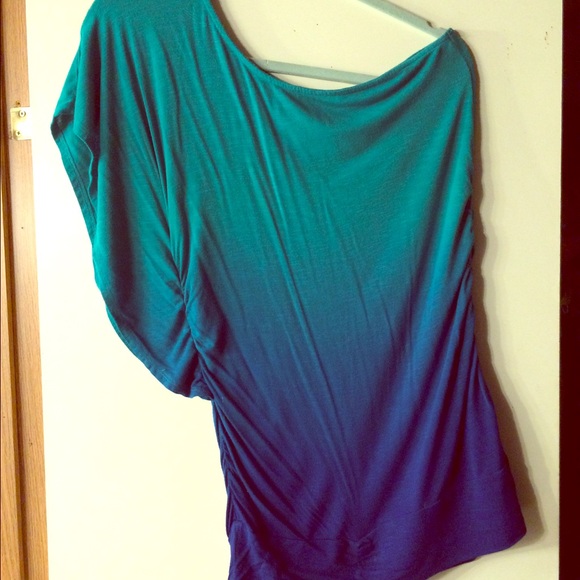 Maurices cold shoulder top size medium