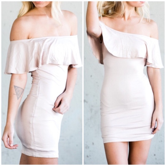 LAST ITEM!▫️1 DAY SALE! Nude Ruffle Dress - Picture 2 of 3