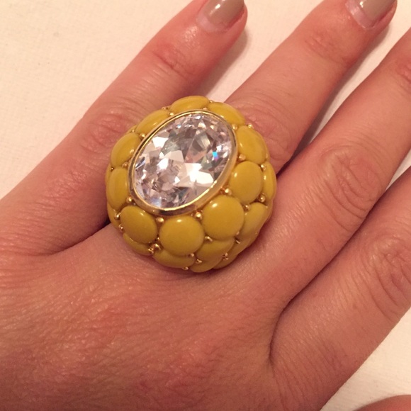 Ring - Picture 2 of 3