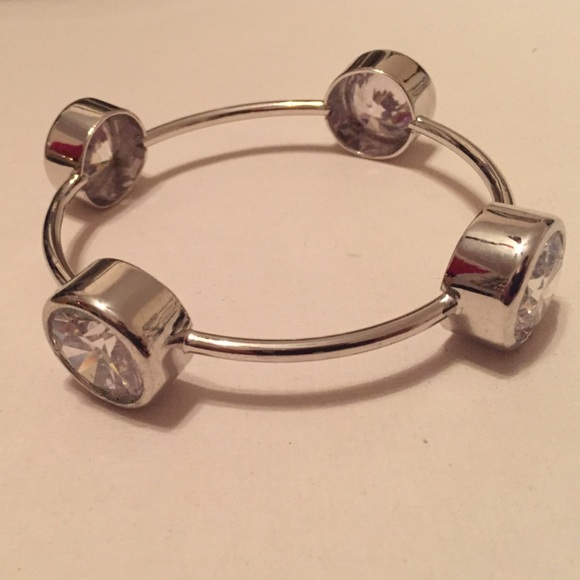 Bangle - Picture 4 of 4