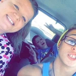 Meet your Posher, Pamela