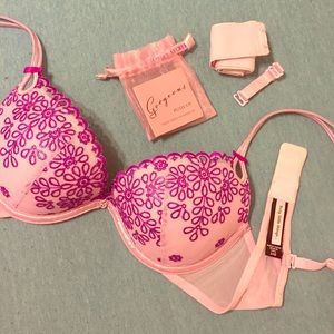Victoria's Secret 34B "Gorgeous" push up bra