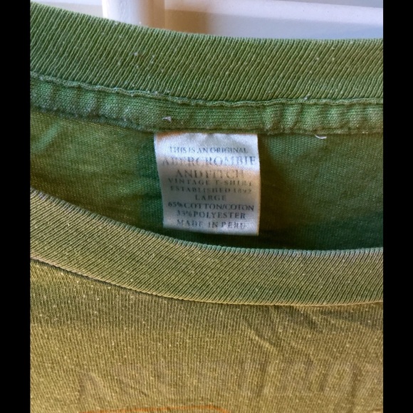 Abercrombie and Fitch tee size L - Picture 4 of 4