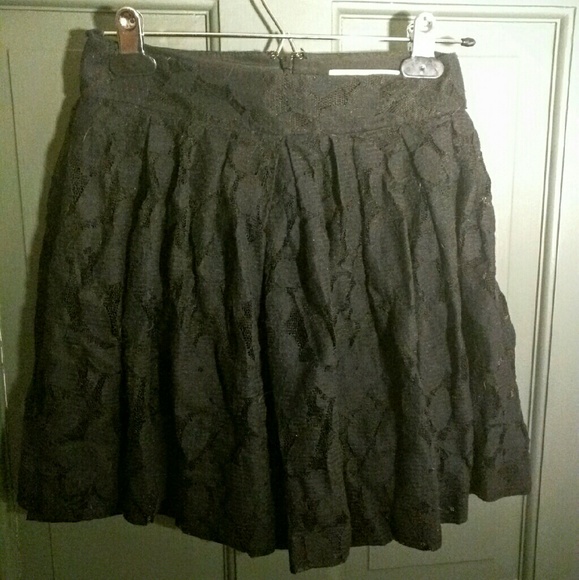 Black lace spring skirt