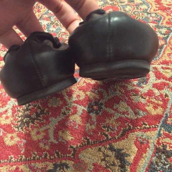 TORY BURCH REVA FLAT BLACK AND SILVER - Picture 4 of 4