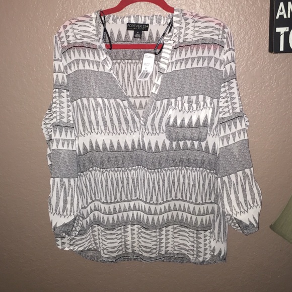 Forever 21 blouse NWT