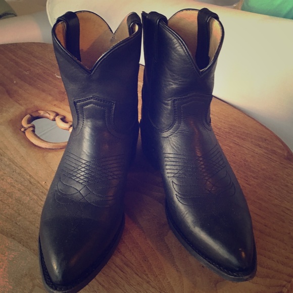 New Frye Billy Boot! Size 8.5. Worn twice