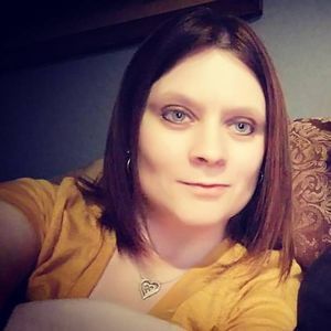 Meet your Posher, Pamela