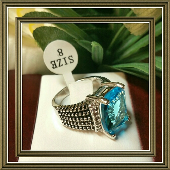 *SALE*AQUAMARINE BLUE STERLING SILVER FASHION RING