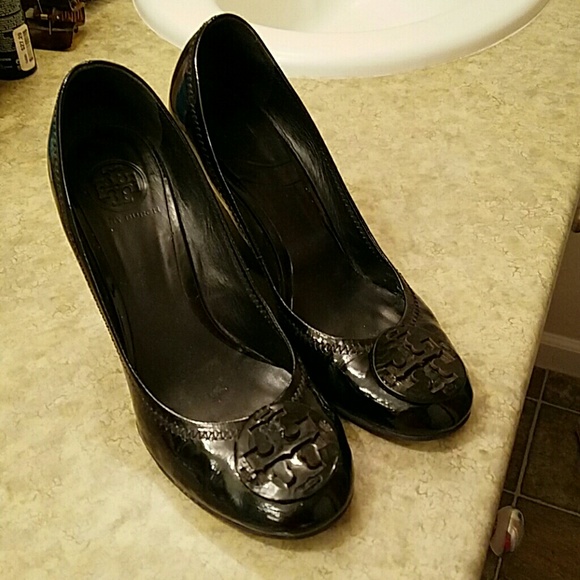 Black Authentic Tory Burch Wedges