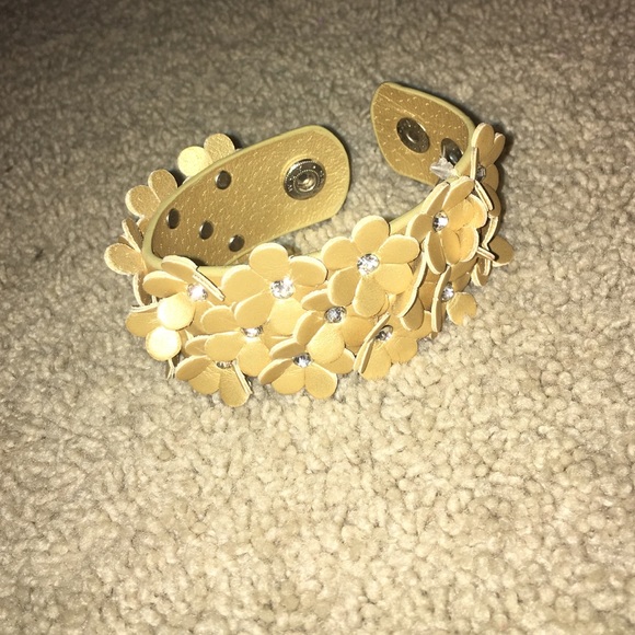Bracelet - Picture 3 of 3