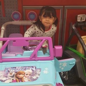 Meet your Posher, Verito