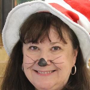 Meet your Posher, Joan