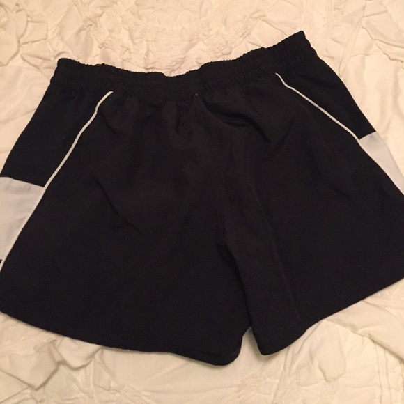 Adidas shorts! - Picture 2 of 3