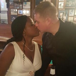 Meet your Posher, Tiara