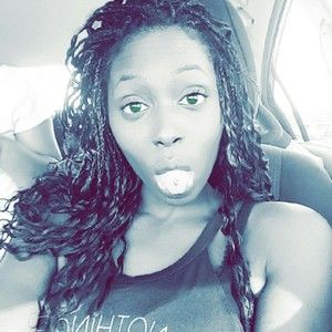 Meet your Posher, Sonia