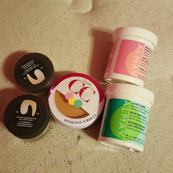 Makeup bundle!