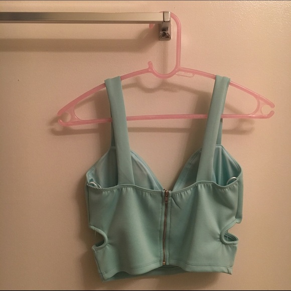 Teal crop top - Picture 2 of 4