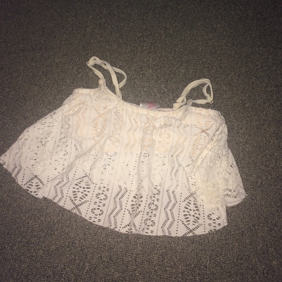 top bathing suit - Picture 1 of 3