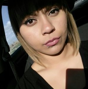 Meet your Posher, Mayra