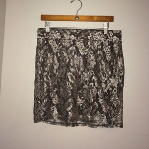 Pretty lace, metallic skirt