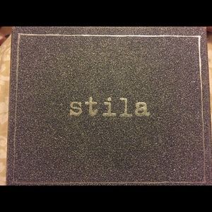 Stila eyeshadow palette