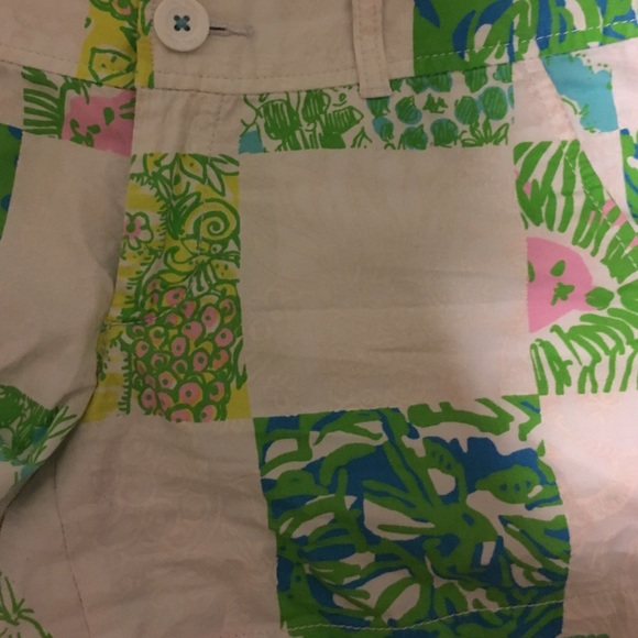 Lilly Pulitzer Shorts - Picture 2 of 3