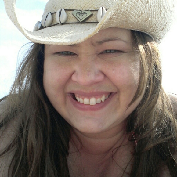 Meet your Posher, Faith - Picture 1 of 1