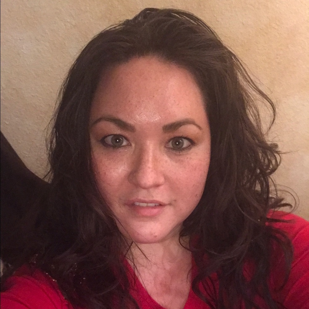 Meet your Posher, Karla