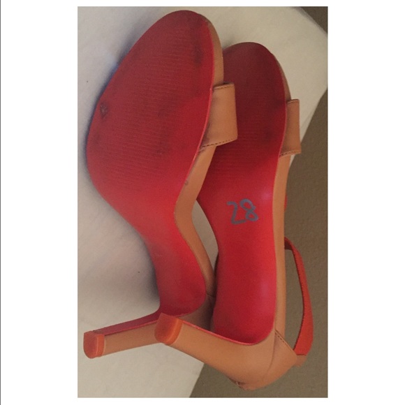 Nine West Nude/Orange Heel - Picture 3 of 4