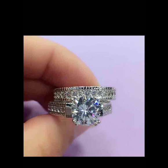 Solid 925 Sterling Silver 2-Pc Wedding Ring Set - Picture 4 of 4