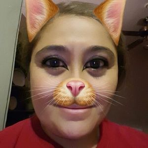 Meet your Posher, Gabby