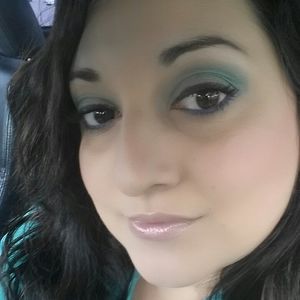 Meet your Posher, Carol