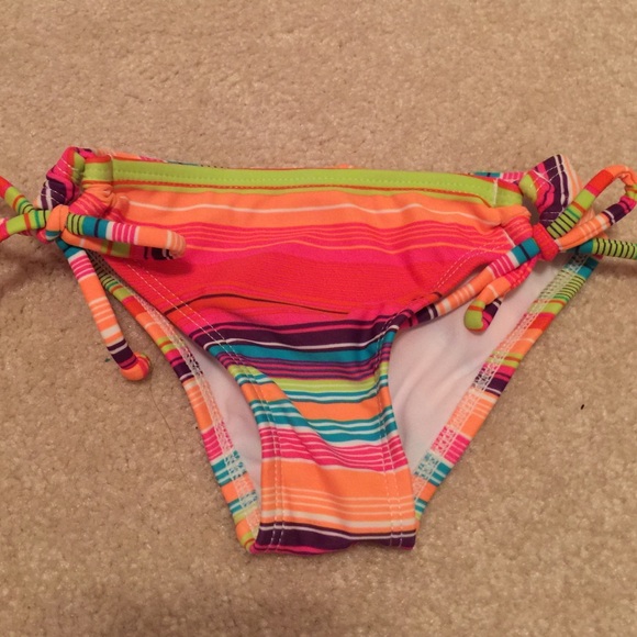 ❌SOLD❌Roxy toddler bikini - Picture 3 of 4