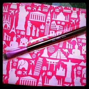 ✔SOLD✔Eyeshadow brush