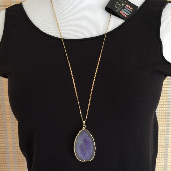 🌟SALE🌟H/P! Agate Gold Plated Pendant Necklace! - Picture 2 of 4