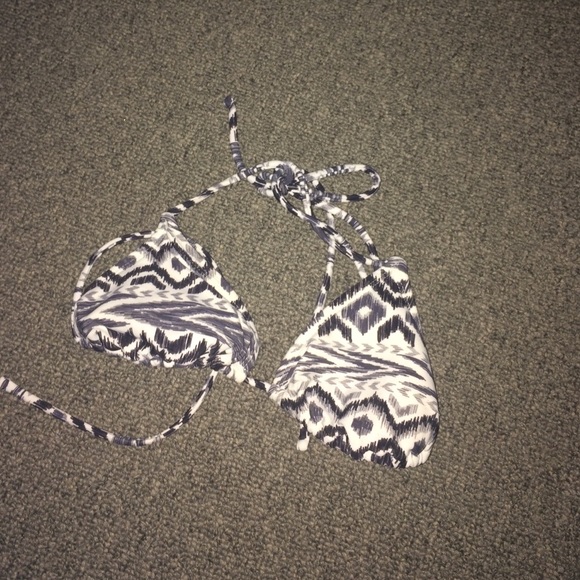 bikini top - Picture 1 of 1