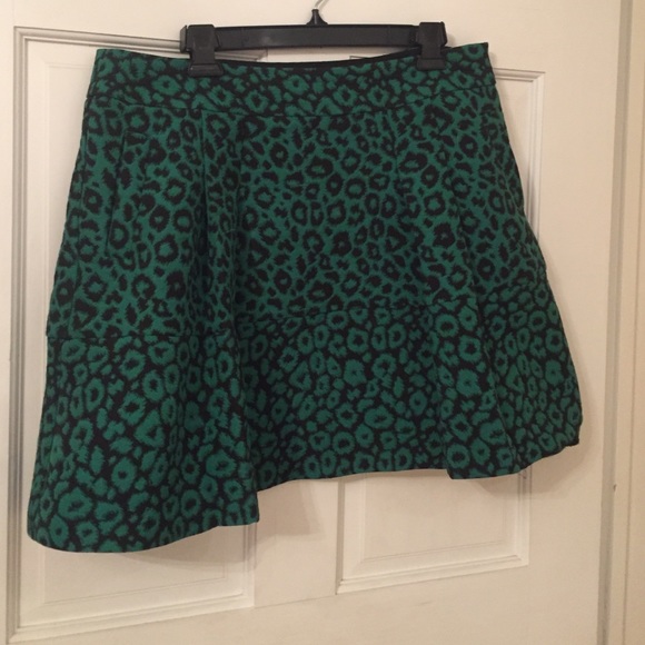 Green cheetah print Banana Republic Skirt