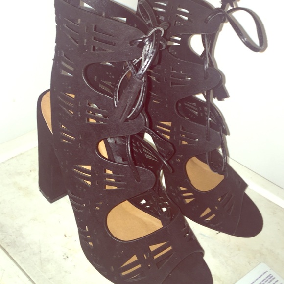 Public Desire Heels